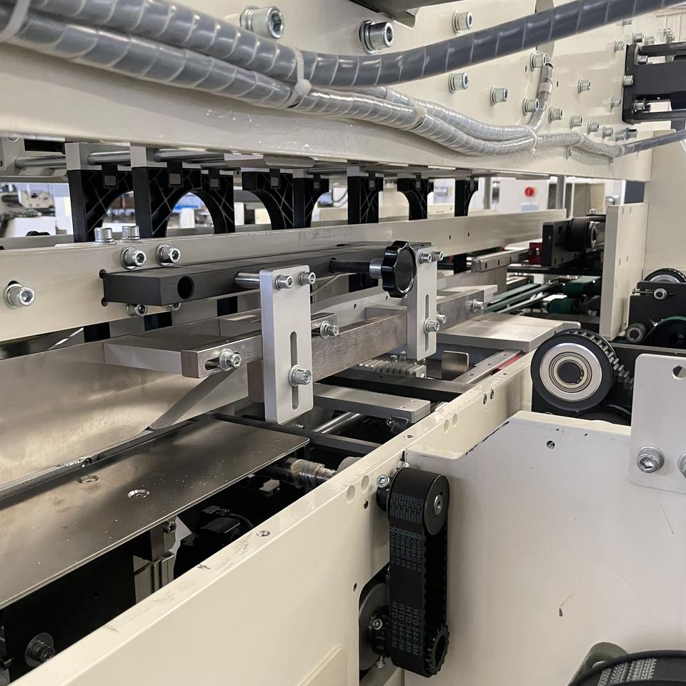 ZB580 Three - dimensional multi - function film wrapping machine