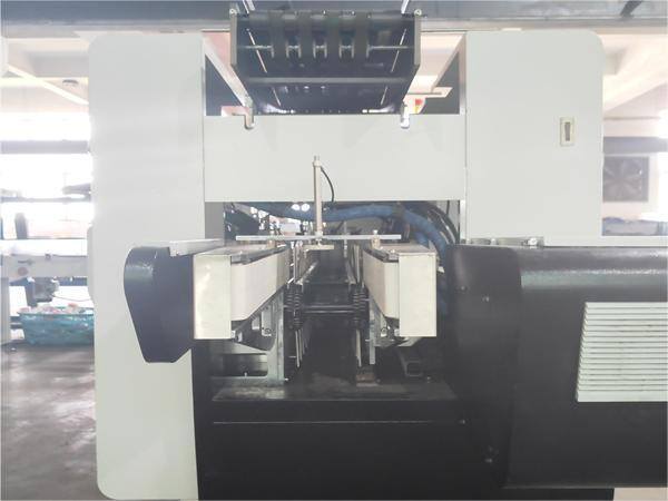 ZB500 Fully Automatic Box Tissue Packing Machine